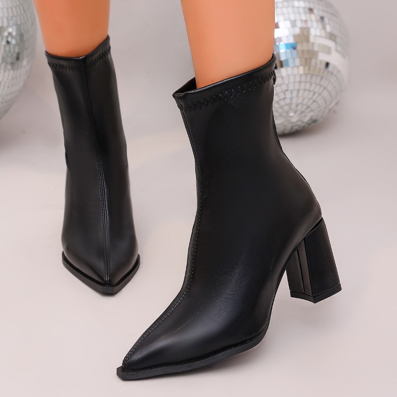 Street Fashion Walking - Sepatu Bot Wanita Berkualitas Tinggi, Nyaman