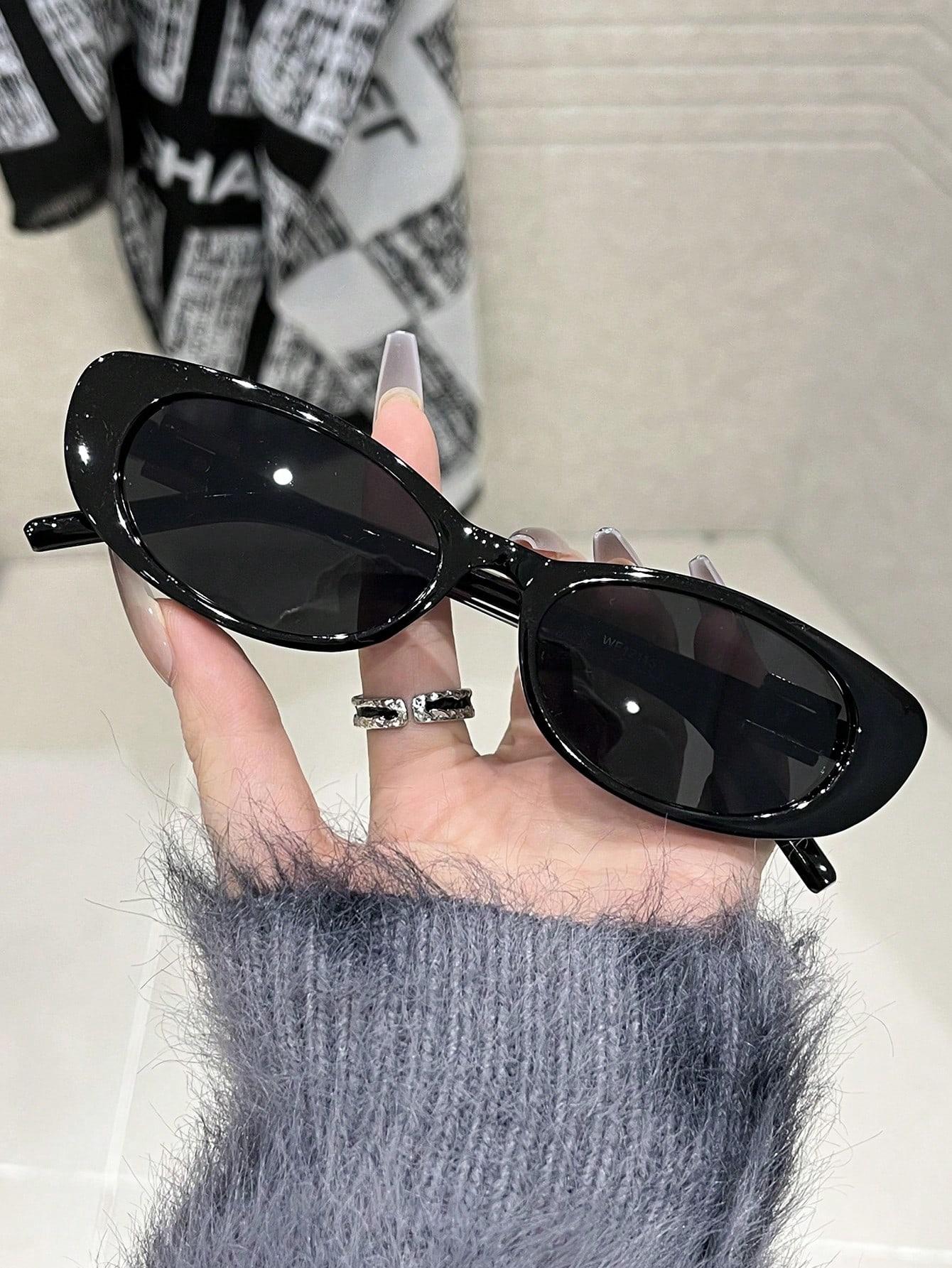 1 pasang Kacamata Wanita Bingk - Street Fashion Essentials ulasan dan harga