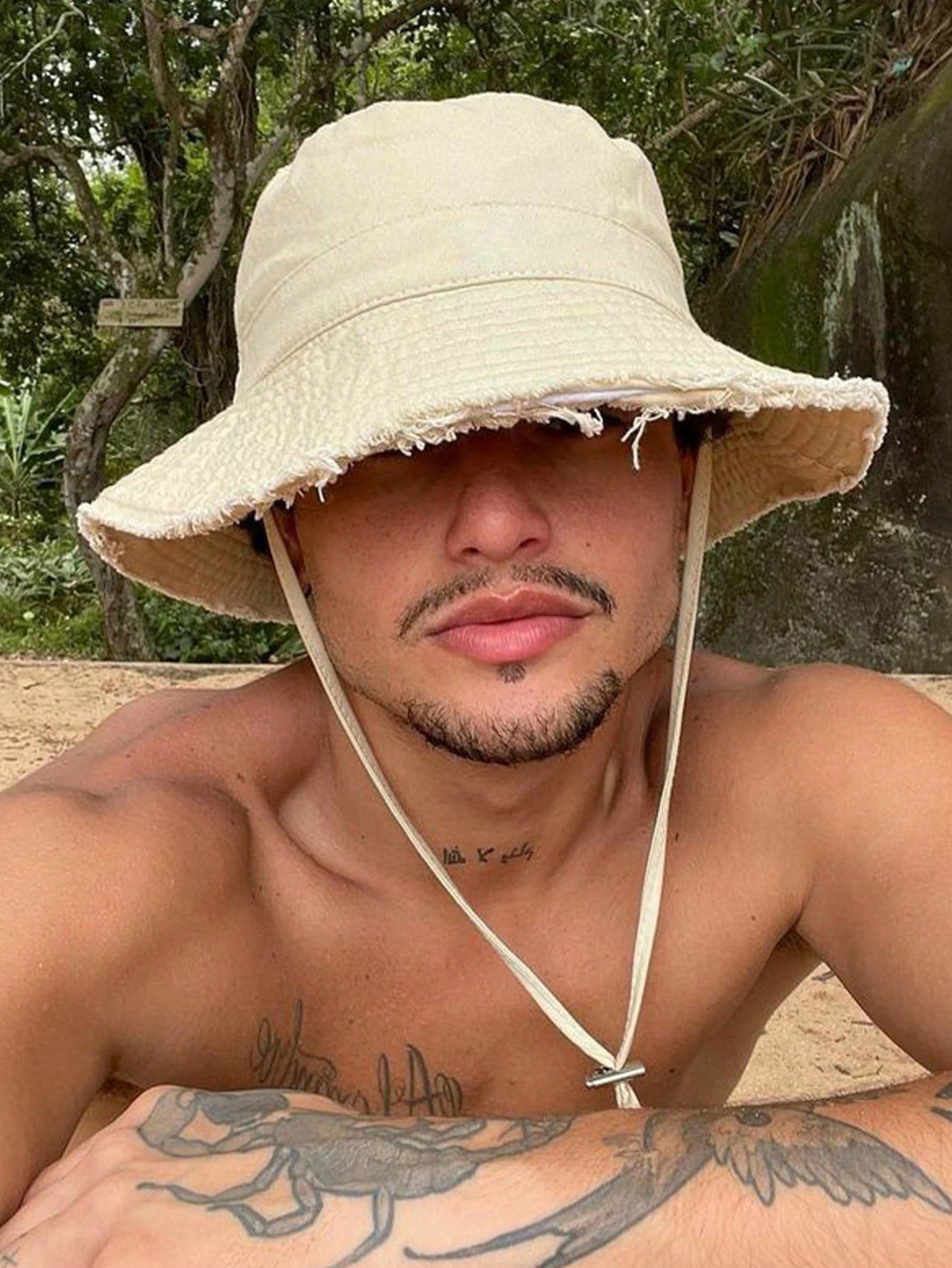 1 Buah Topi Ember Pria dengan  - Bucket Hat Embroidered ulasan dan harga